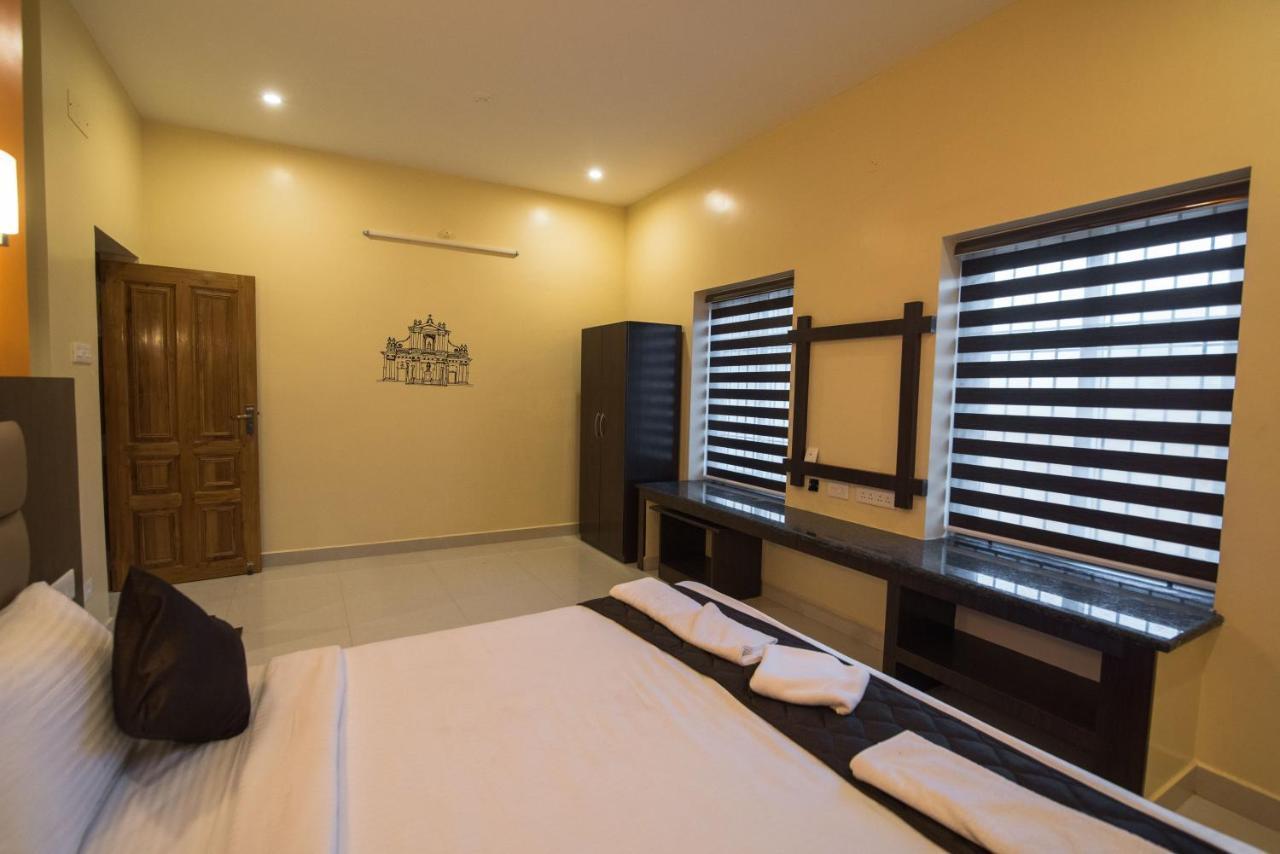 Saffron Vilva Hotel Pondicherry Exterior foto
